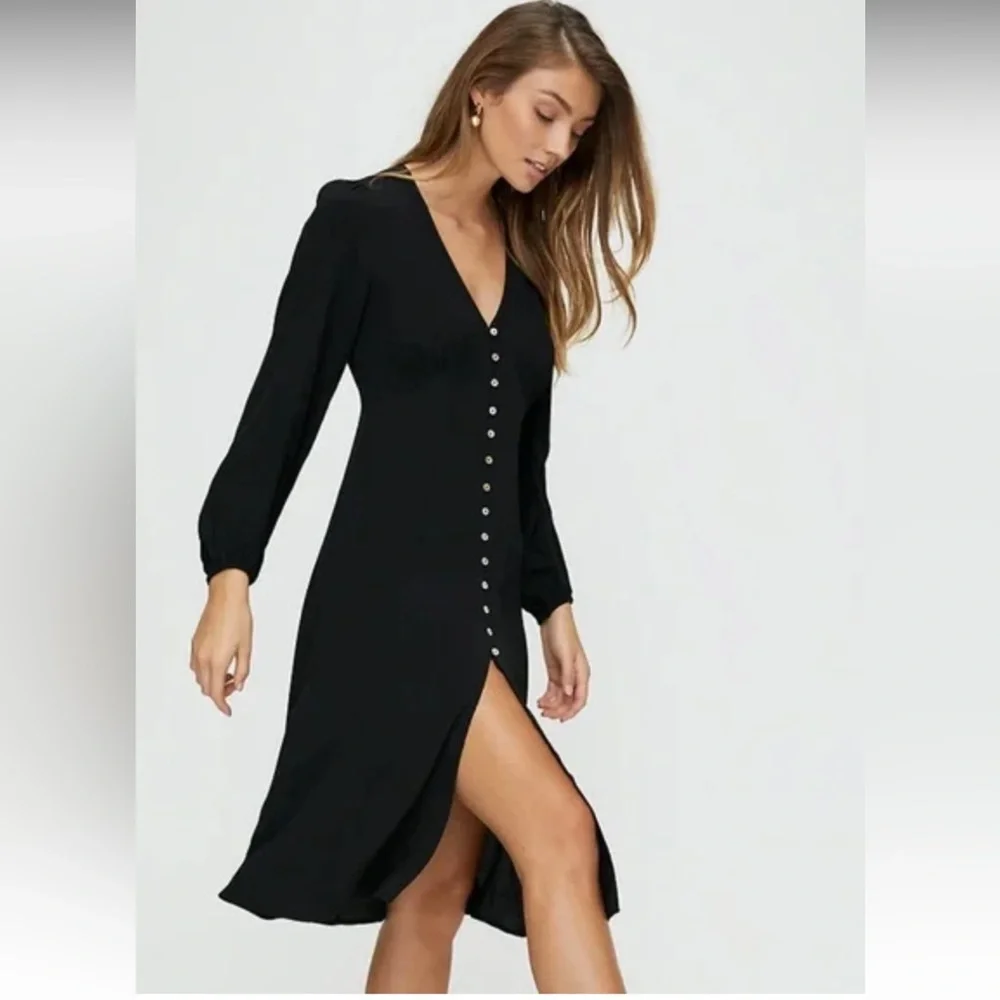 Black Button-Front V-Neck Long Sleeve Dress - Picture 1 of 10